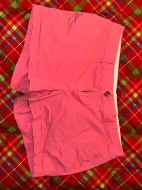 Women’s Old Navy Pink Casual Cotton Shorts with zipper and button size 12
